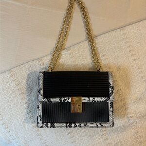Black and White Patterned Women's Bag